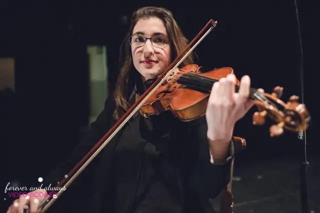 violines en las bodas