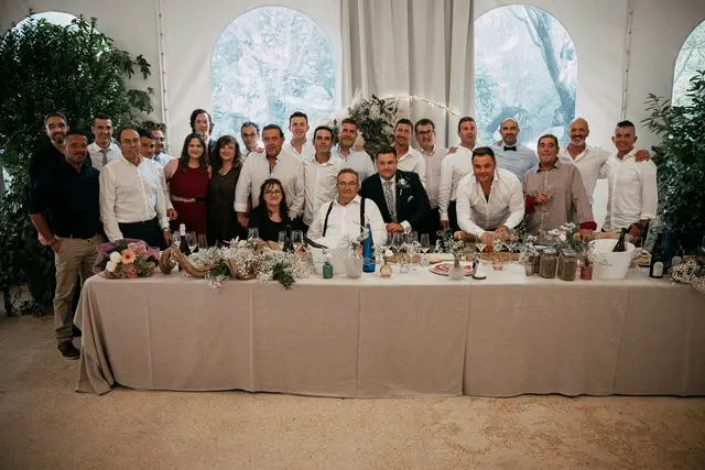 boda dominio vega requena iglesia Maria Angel grupales