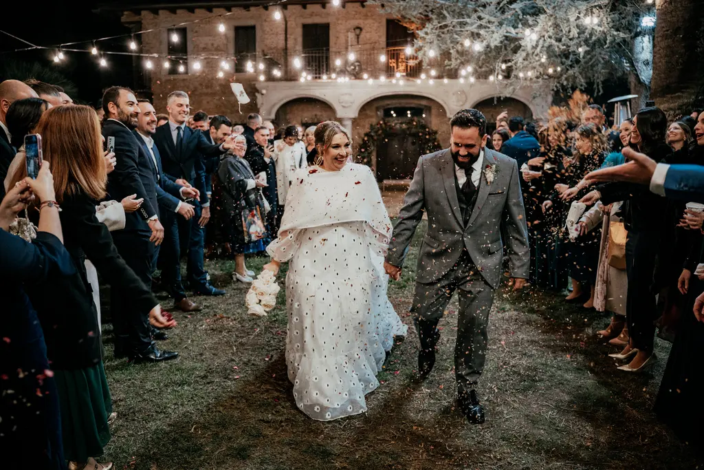 reportaje boda Itziar Carlos Ca pareja Salida Entrada nupcial portada