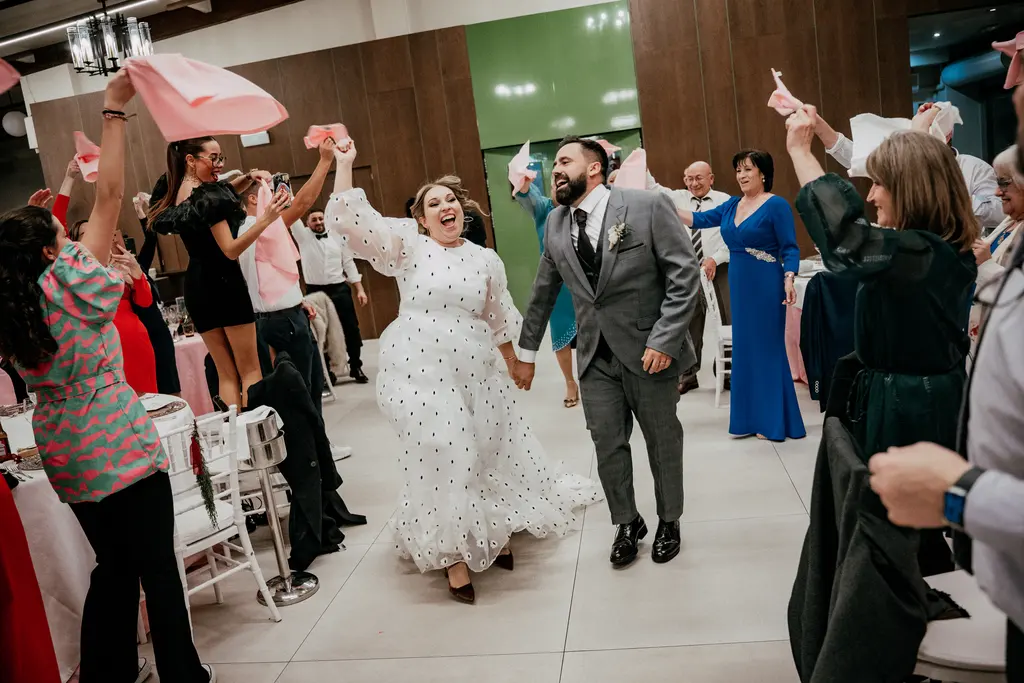 reportaje boda Itziar Carlos Ca pareja banquete