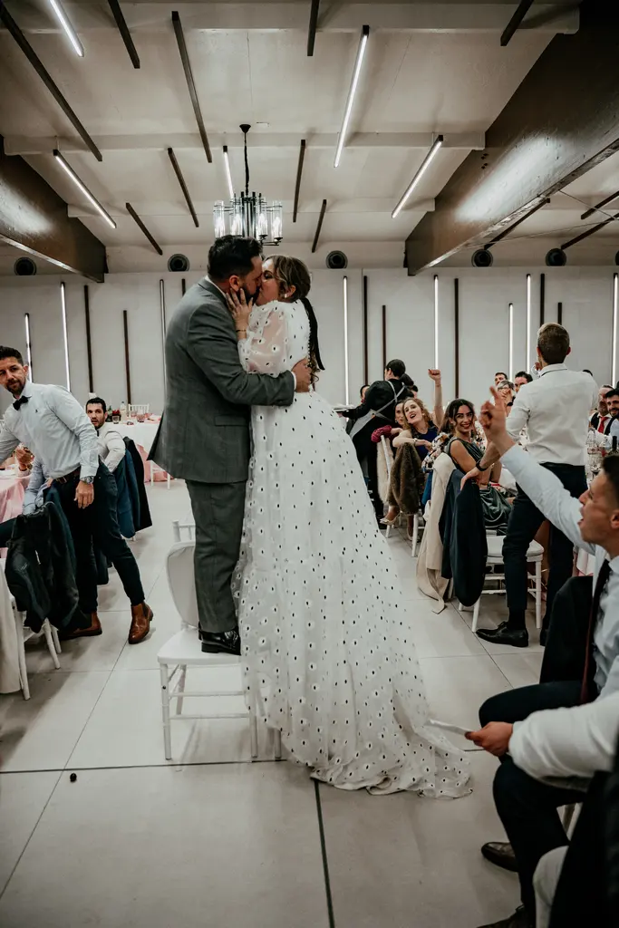 reportaje boda Itziar Carlos Ca pareja banquete