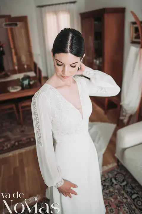 Reportaje de boda jardines la Cartuja Monica Hector Mayo 2023 preparativos