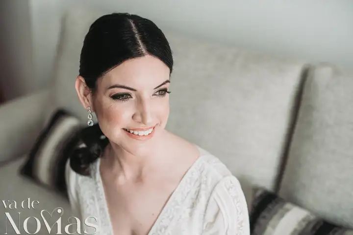 Reportaje de boda jardines la Cartuja Monica Hector Mayo 2023 preparativos