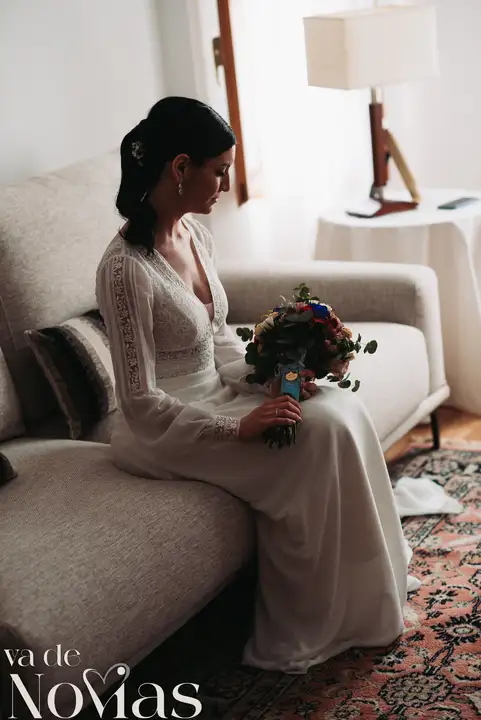 Reportaje de boda jardines la Cartuja Monica Hector Mayo 2023 portada preparativos