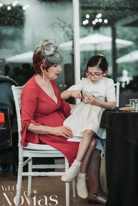 Reportaje de boda jardines la Cartuja Monica Hector Mayo 2023 banquete