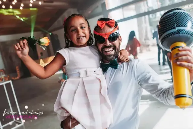 boda masia del carmen Laura Julian fiesta photocall