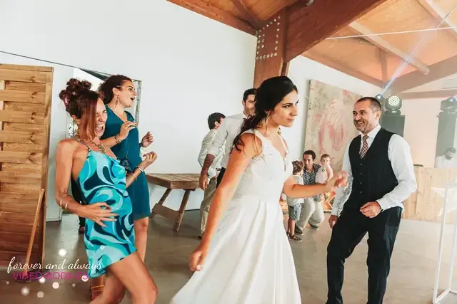 boda masia del carmen Laura Julian fiesta