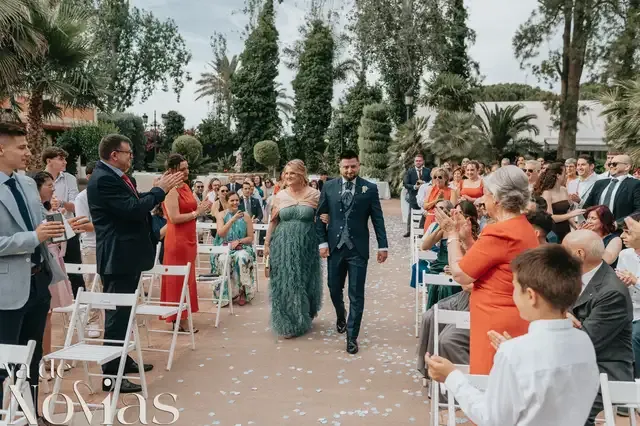 uuuuuuuuuuubuoda jaruudinesu uuuuuuuuuuluuuuau haucienuuuuuda Kuauuren u jose Salida / Entrada ceremonia portada