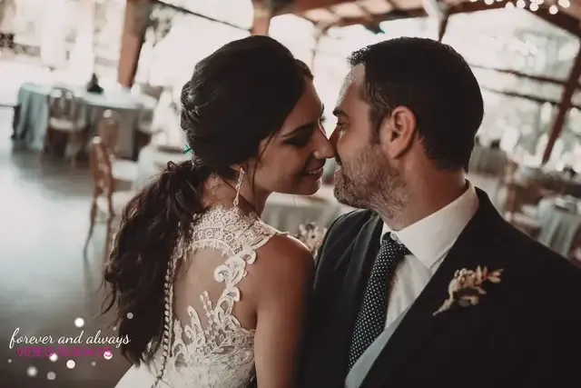 boda masia del carmen Laura Julian portada