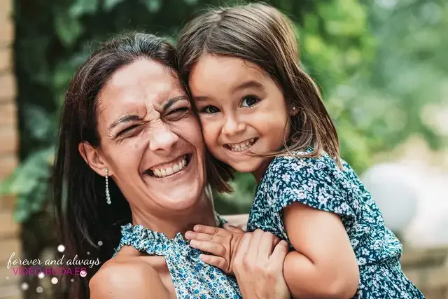 boda masia del carmen Laura Julian fiesta photocall
