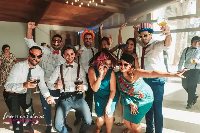 boda masia del carmen Laura Julian fiesta photocall