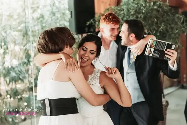 boda masia del carmen Laura Julian banquete emotivas