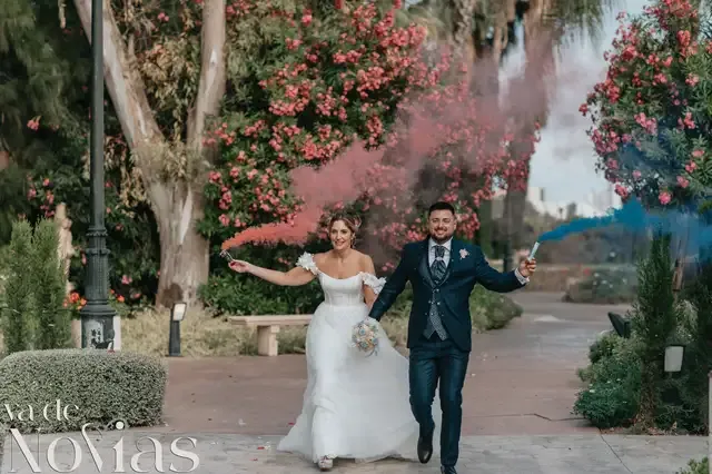 uuuuuuuuuuubuoda jaruudinesu uuuuuuuuuuluuuuau haucienuuuuuda Kuauuren u jose coctel portada sesion pareja