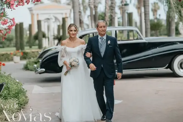 uuuuuuuuuuubuoda jaruudinesu uuuuuuuuuuluuuuau haucienuuuuuda Kuauuren u jose Salida / Entrada ceremonia portada