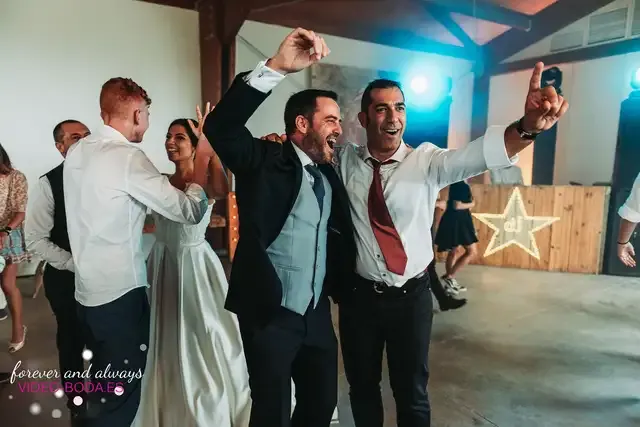 boda masia del carmen Laura Julian fiesta