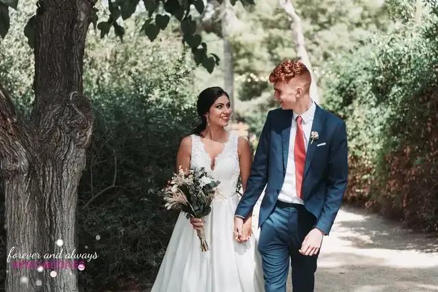 boda masia del carmen Laura Julian Salida / Entrada